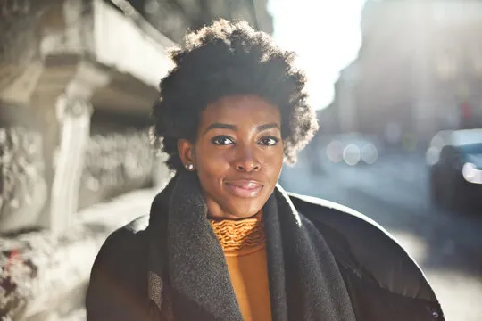 篮球运动员扣篮